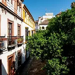 Doña Elvira Suites Cathedral